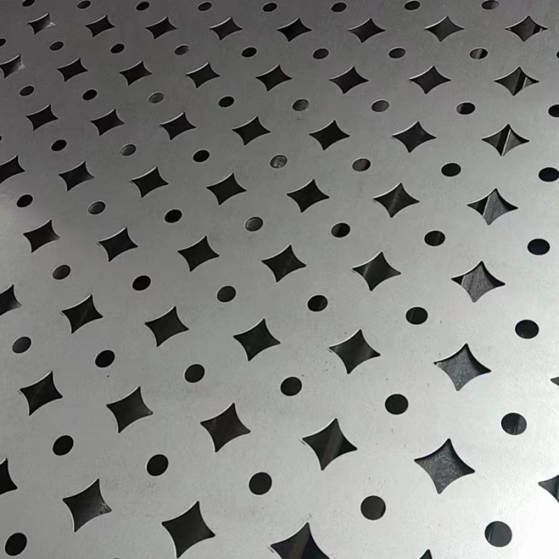 云南冲孔筛板设计与加工：如何选择更佳材料与技术